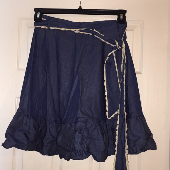Modcloth Skirt - Picture 1 of 3